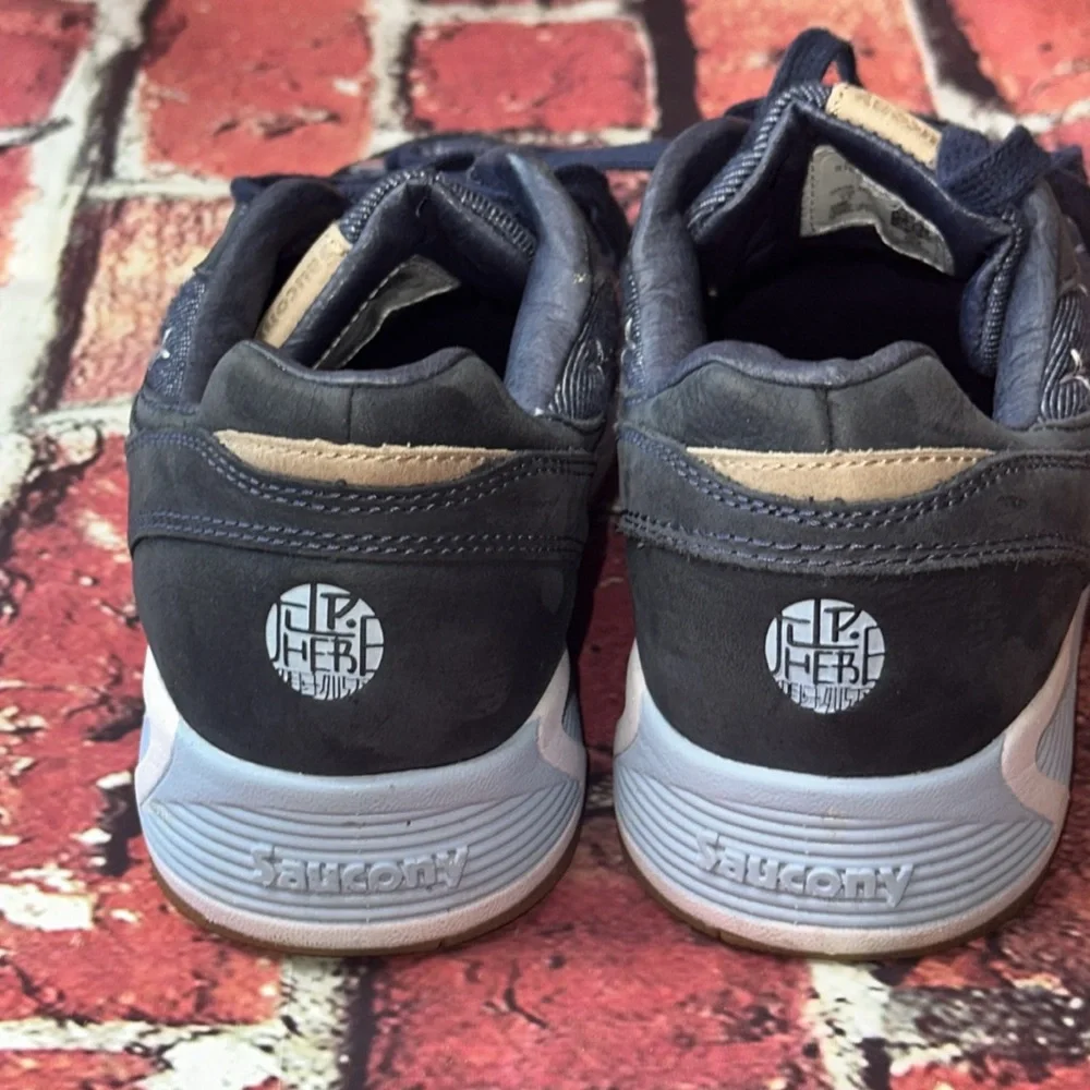 SAUCONY X UPTHERE GRID 8000 ´SASHIKO limited edition shoes size men’s 7.5